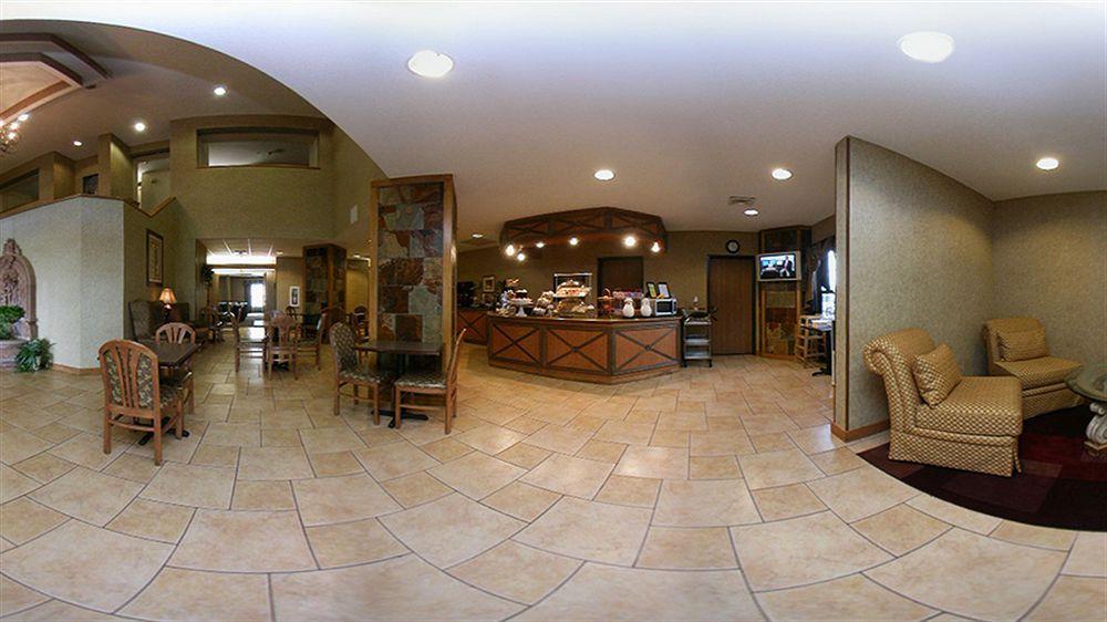 Comfort Suites Monroe Bagian luar foto
